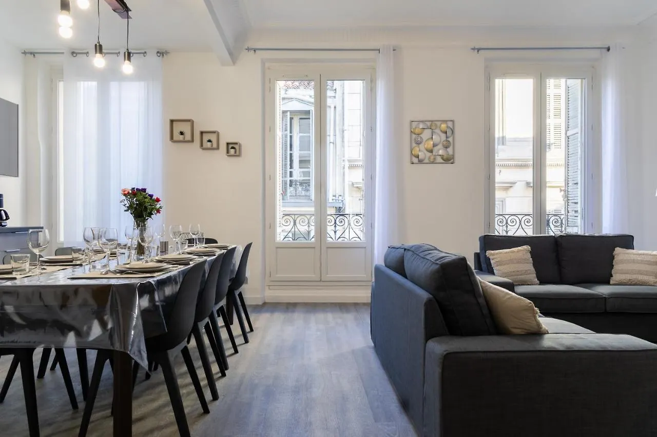 Le Divillien - Bel Et Grand Appartement Idealement Situe Marseille France