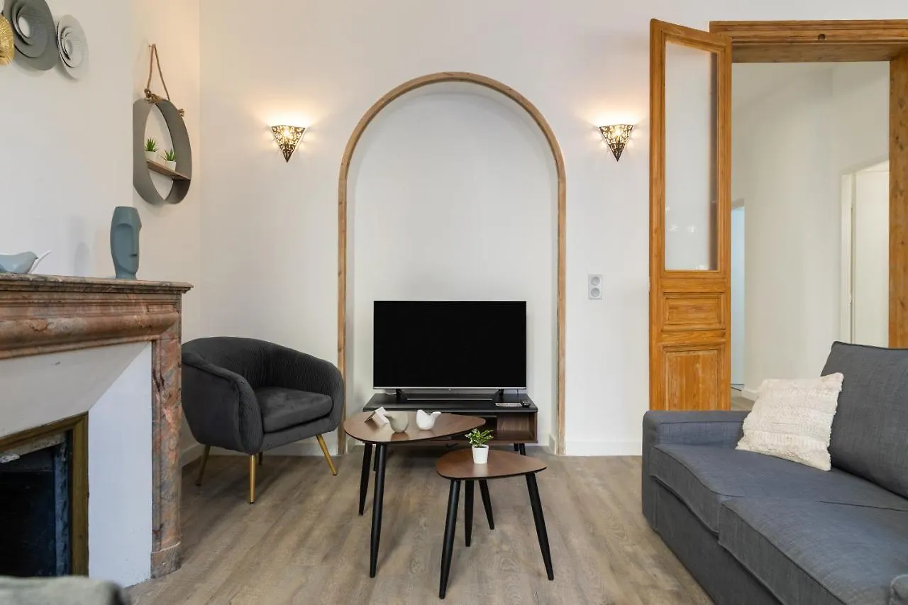 Le Divillien - Bel Et Grand Appartement Idealement Situe Marseille Apartment